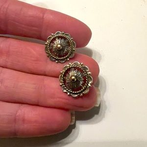 Vintage style western sterling silver stud earrings.